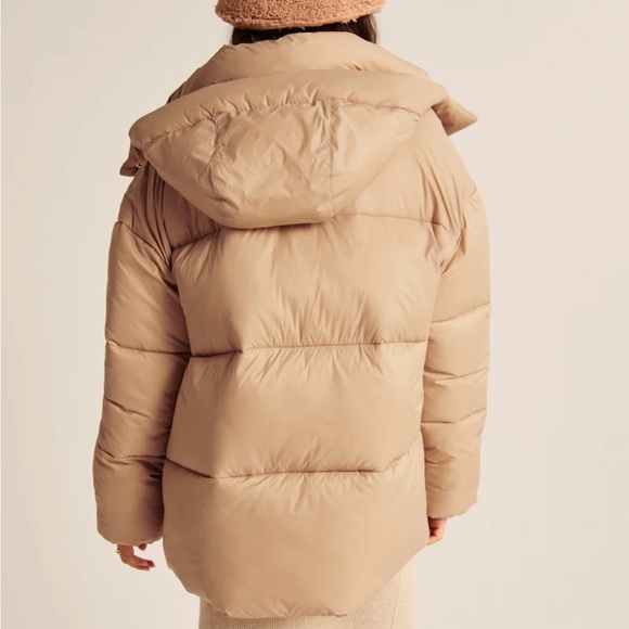 Abercrombie & Fitch Oversized Puffer - Picture 6 of 14